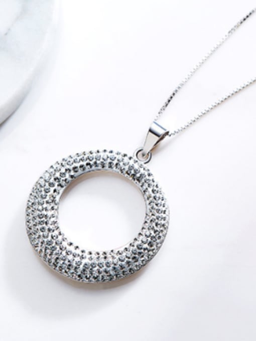 CEIDAI Simple austrian Crystals Hollow Round Necklace 2