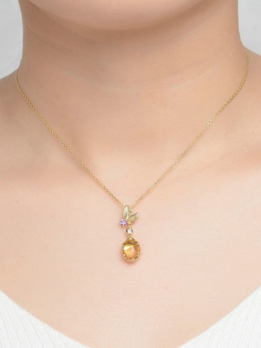 ZK Exquisite Women Pendant with Egg-shape Yellow Crystal 1