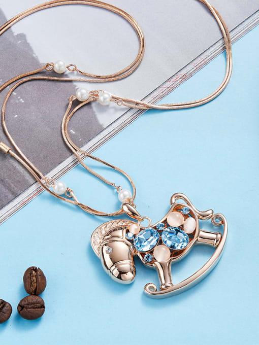 Rose Gold Horse Shaped Sweater Necklace
