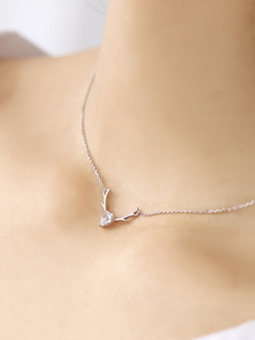 Dan 925 Sterling Silver With Cubic Zirconia Simplistic Elk antler Heart Necklaces 1