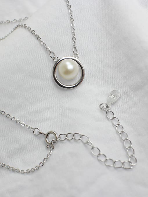 DAKA Fashion White Freshwater Pearl Hollow Round Silver Necklace 2