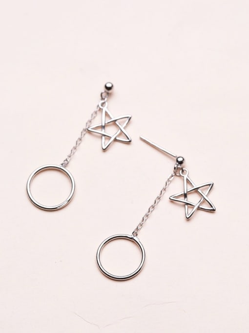 One Silver Star And Round Shaped Stud Earrings 2