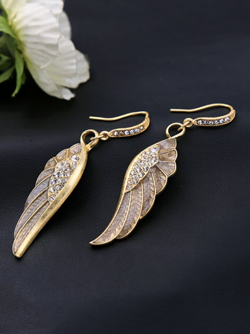 KM Symmetry Wings Shape Hook drop earring 1