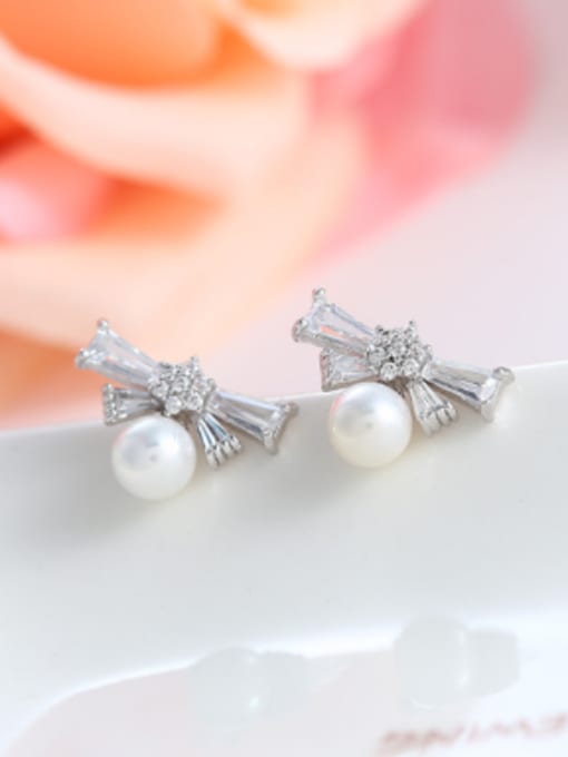 White Simple Bowknot Artificial Pearl AAA Zirconias Stud Earrings