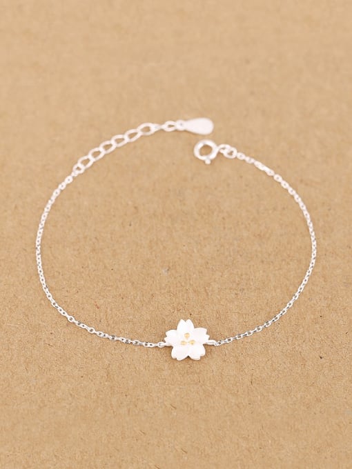 Peng Yuan Simple Flower Bracelet 0