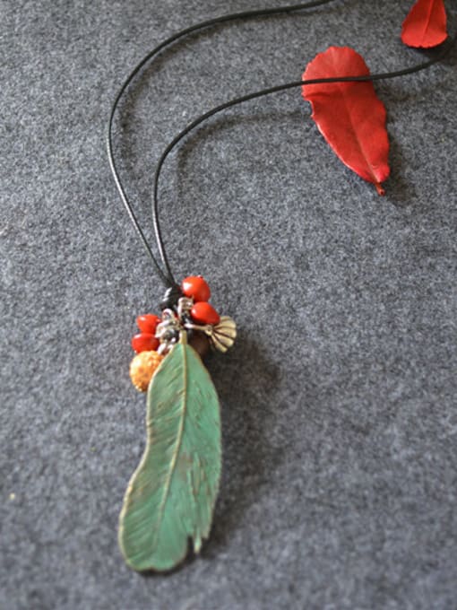 Dandelion Retro Banana Leaf Red Beads Necklace 1