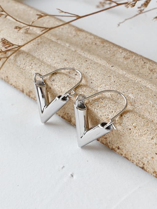 DAKA Pure silver temperament minimalist geometric V Earrings