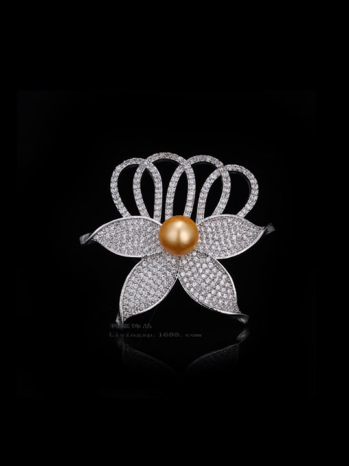 L.WIN Micro Pave Zircons Crown Brooch 2