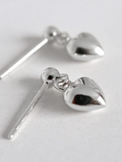 platinum Pure silver simple and lovely heart earring