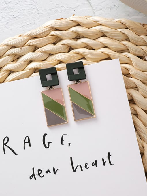 B  green Alloy With Gold Plated Simplistic Geometric Drop Earrings