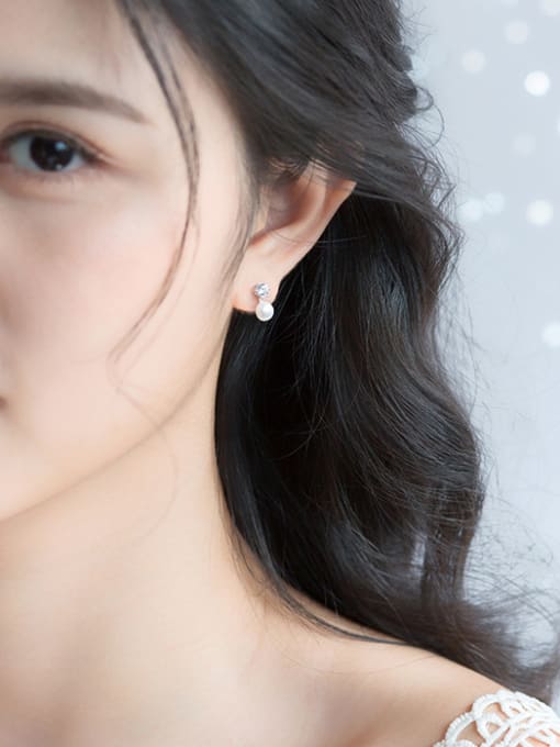 Rosh Temperament Geometric Shaped Black Artificial Pearl Stud Earrings 1