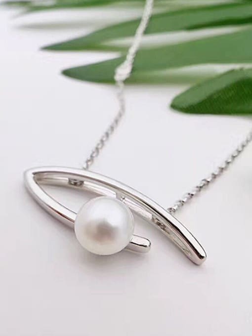 EVITA PERONI Fashion Freshwater Pearl Eye-shaped Necklace 2