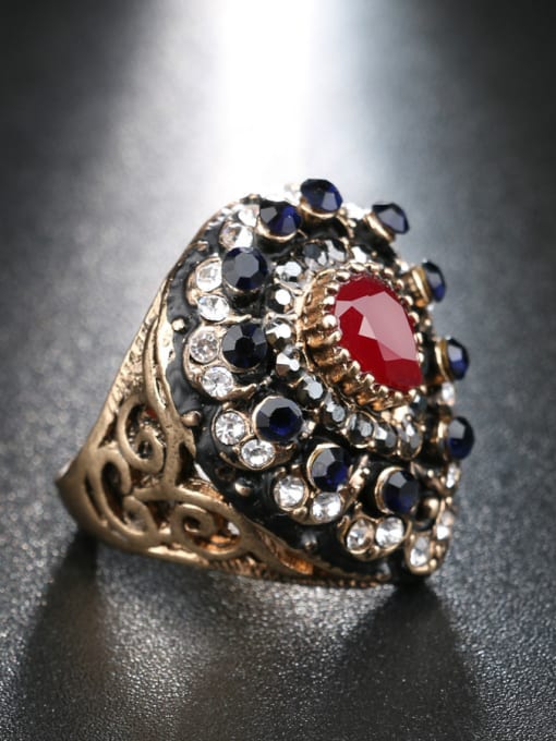 Gujin Retro Exaggerated style Antique Gold Plated Resin stone Crystal Ring 1