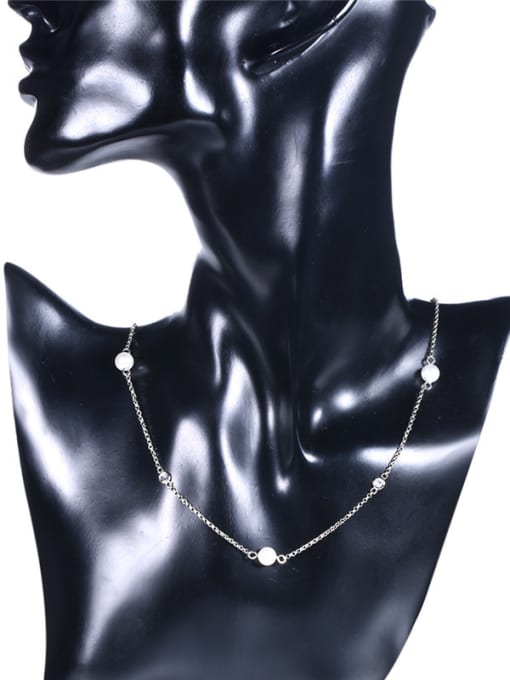 White Women Elegant Artificial Pearl Handmade Necklace