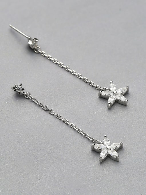 One Silver Temperament Flower Shaped Zircon Earrings 2