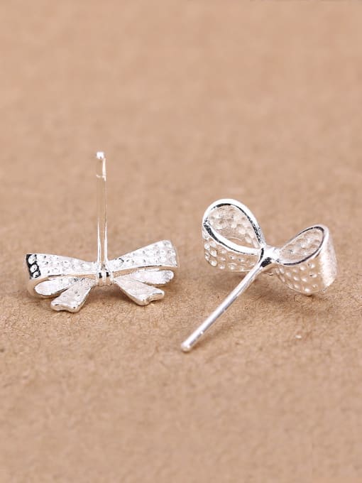 Peng Yuan Little Bowknot stud Earring 1