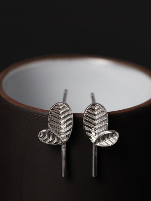 SILVER MI Small Lovely Leave-shape stud Earring