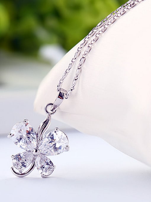 XP Copper Alloy White Gold Plated Fashion Butterfly Zircon Necklace 1