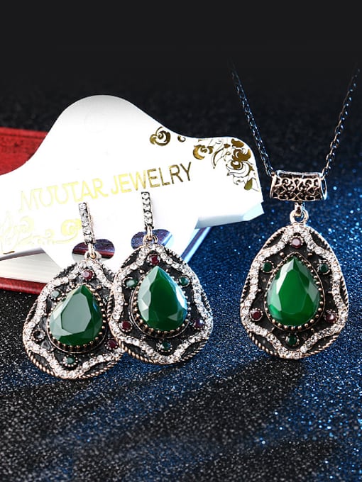 Green Retro style Water Drop shaped Resin stones Alloy Two Pieces Jewelry Set