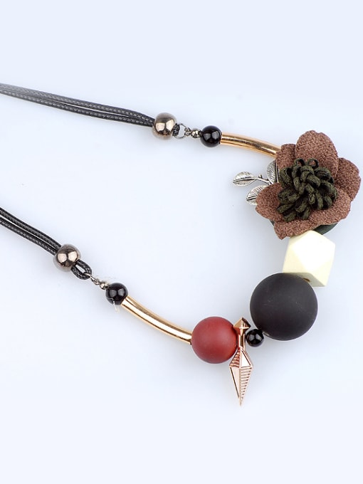 Qunqiu Retro style Cloth Flower Wooden Geometries Alloy Necklace 3