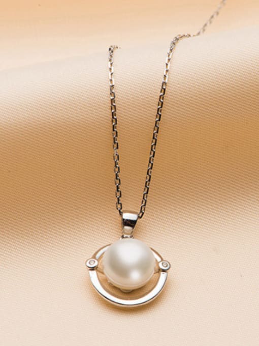 EVITA PERONI 2018 2018 Fashion Freshwater Pearl Hollow Round Necklace 2