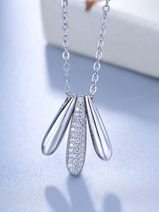 White S925 Silver Paw Necklace