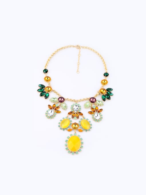 KM Luxury Flower Alloy Necklace