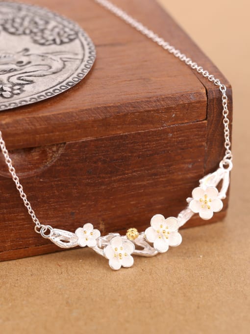 Peng Yuan Fashion Elegant Flowers Silver Necklace 2