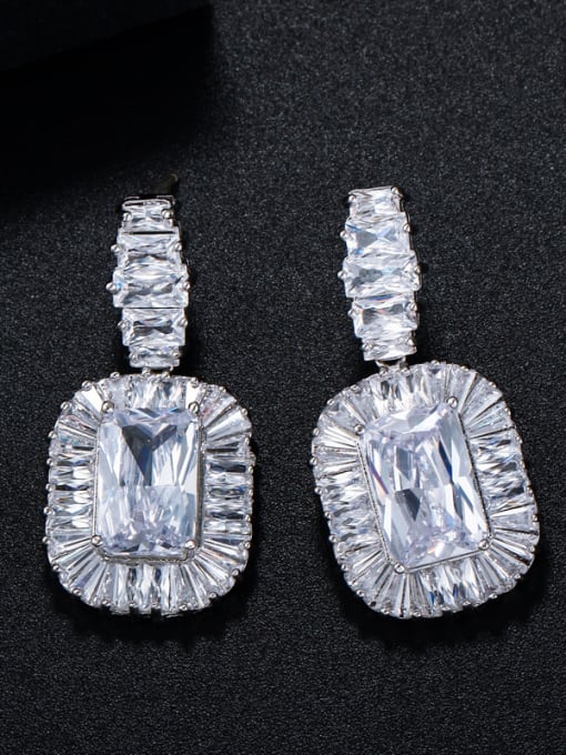 L.WIN Copper inlaid AAA zircons noble luxury Earrings 3