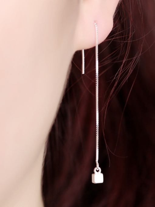 Peng Yuan Mini-cube threader earring 2