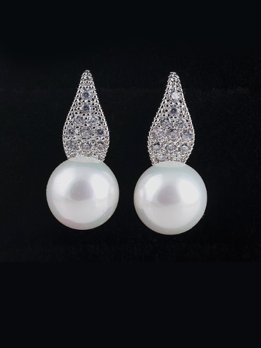 White Copper Alloy, High-quality Zircon High-grade Scallop stud Earring