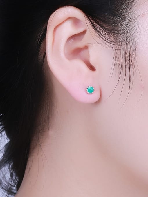 One Silver Fresh Round Shaped stud Earring 1