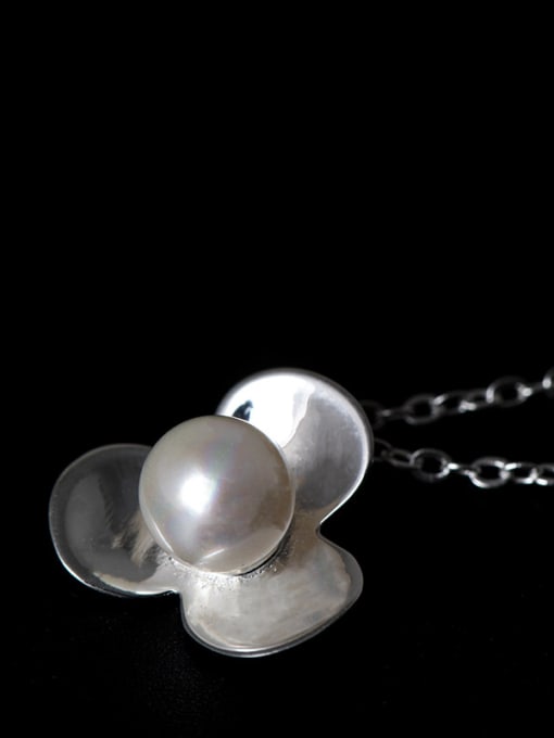 SILVER MI Simple Artificial Pearl 925 Silver Flower Necklace 2
