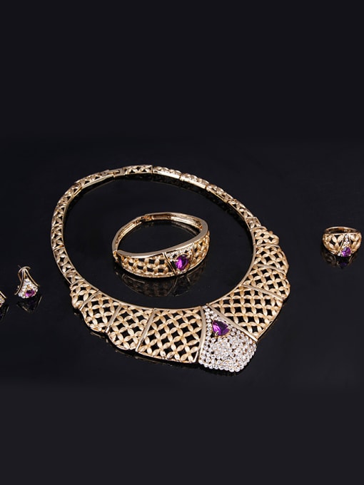 BESTIE 2018 Alloy Imitation-gold Plated Vintage style Artificial Stones Hollow Four Pieces Jewelry Set 1