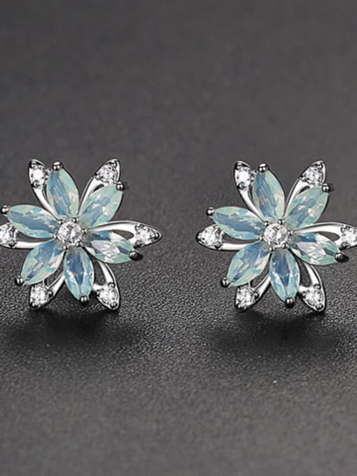 Platinum-t03i04 Copper With Gold Plated Cute Flower Stud Earrings