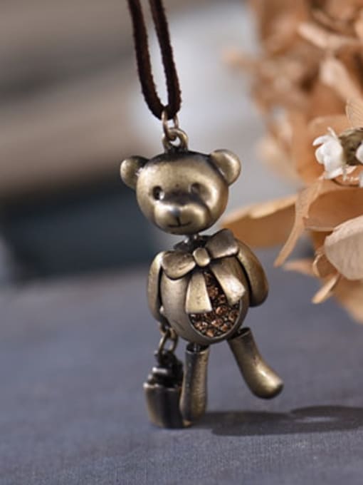 Dandelion Women Cute Bear Shaped Sweater Necklace 0