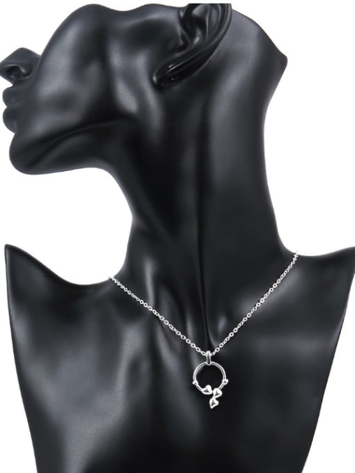 OUXI Simple Round Heart shapes Necklace 1
