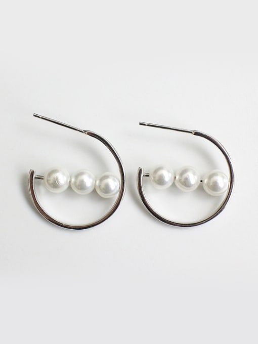 Platinum Simple White Artificial Pearls Silver Stud Earrings