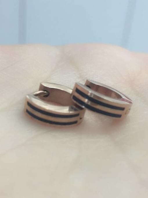 GROSE Black Stripes Glue Clip Earrings 0