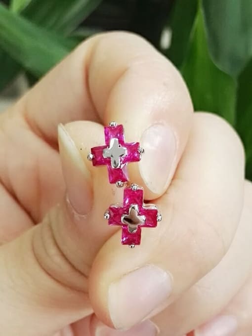 Qing Xing Ruby Cross Religious jewelry Anti-allergic stud Earring 2