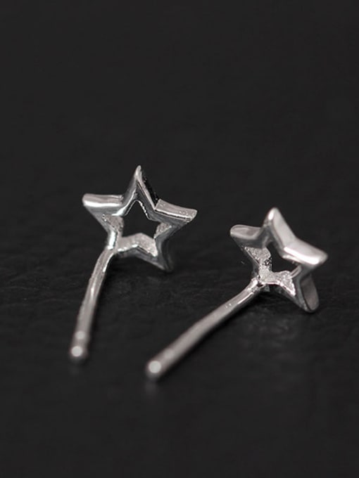 SILVER MI Simple Star Shape Stud Earrings 1