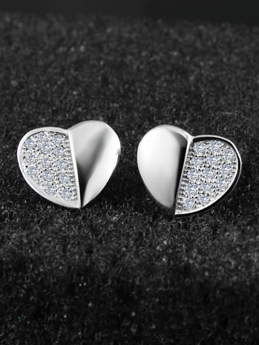 SANTIAGO 925 Sterling Silver Simple Heart Tiny Cubic ZIrconias Stud Earrings 0