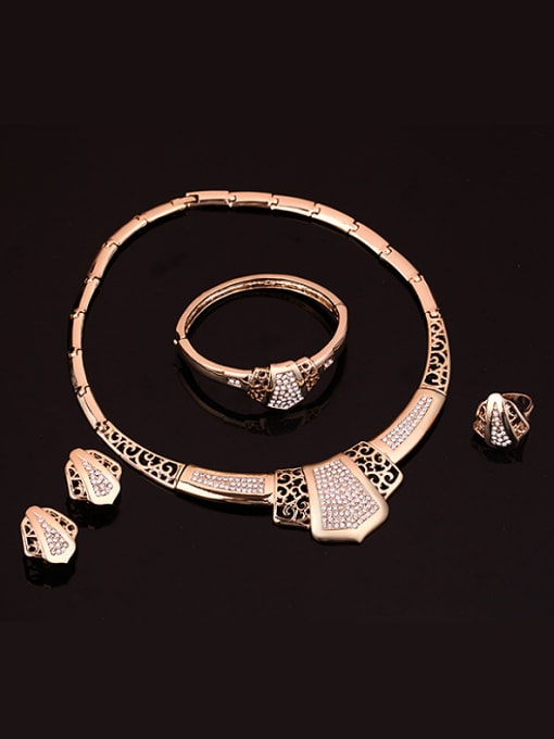 BESTIE 2018 2018 2018 Alloy Imitation-gold Plated Vintage style Rhinestones Hollow Four Pieces Jewelry Set 1