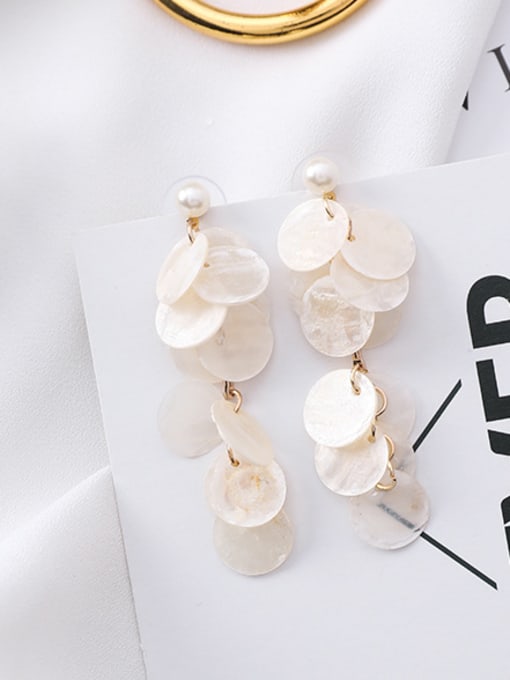 White Alloy With 18k Gold Plated Trendy Shell Charm Earrings
