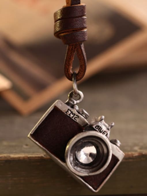 Dandelion Exquisite Camera Cownhide Leather Necklace 0