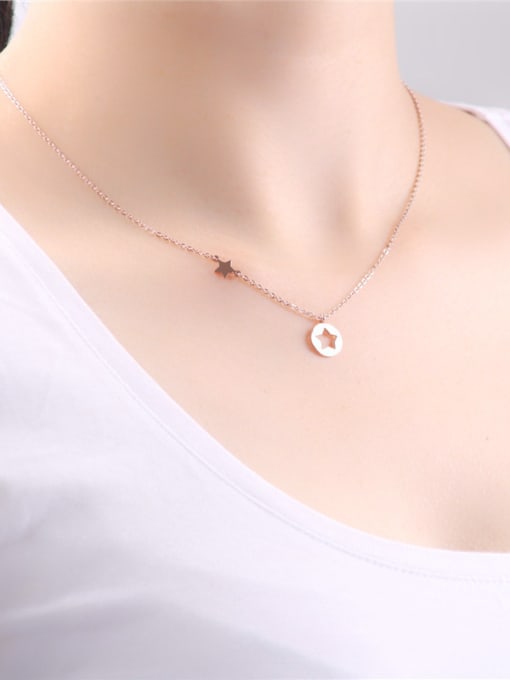 GROSE Simple Temperament Star Lucky Clavicle Necklace 1
