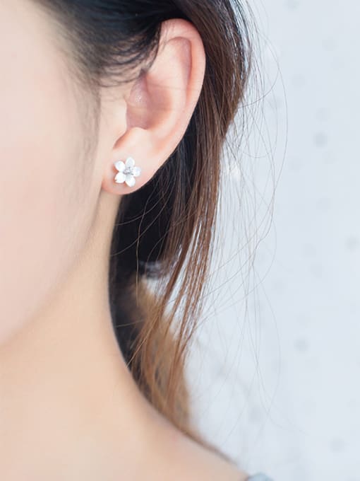 Rosh S925 silver natural shell sweet flowers stud Earring 2