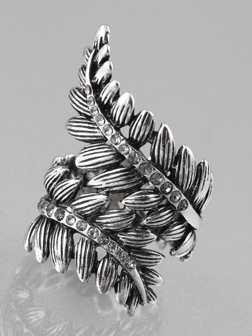 Wei Jia Retro style Antique Silver Plated Leaves Alloy Ring 1