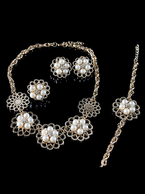Lan Fu 2018 Flower Artificial Pearl Four Pieces Jewelry Set 1