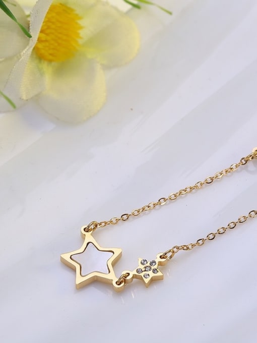 XIN DAI Small Star Shell Clavicle Necklace 0